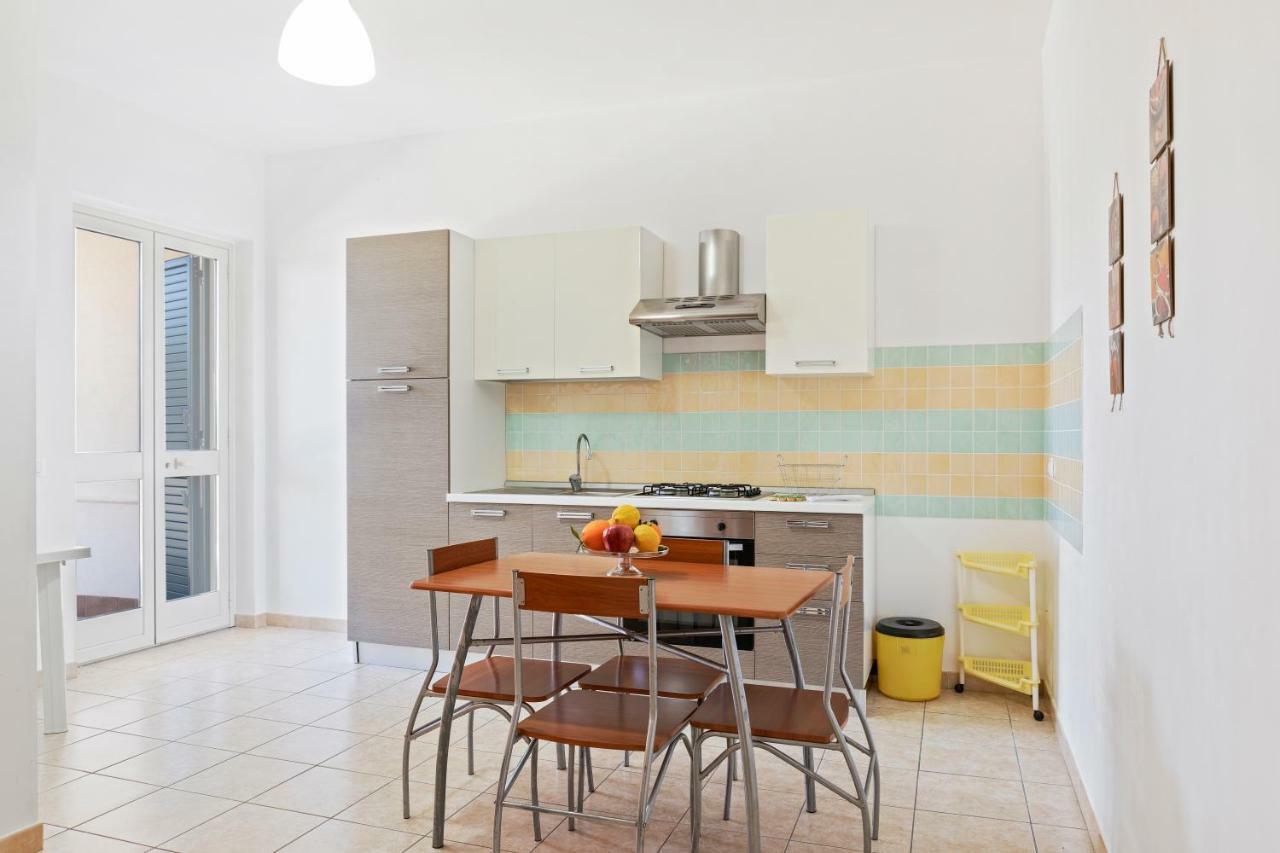 Focallo Seaside Holiday Flat Santa Maria Del Focallo Dış mekan fotoğraf