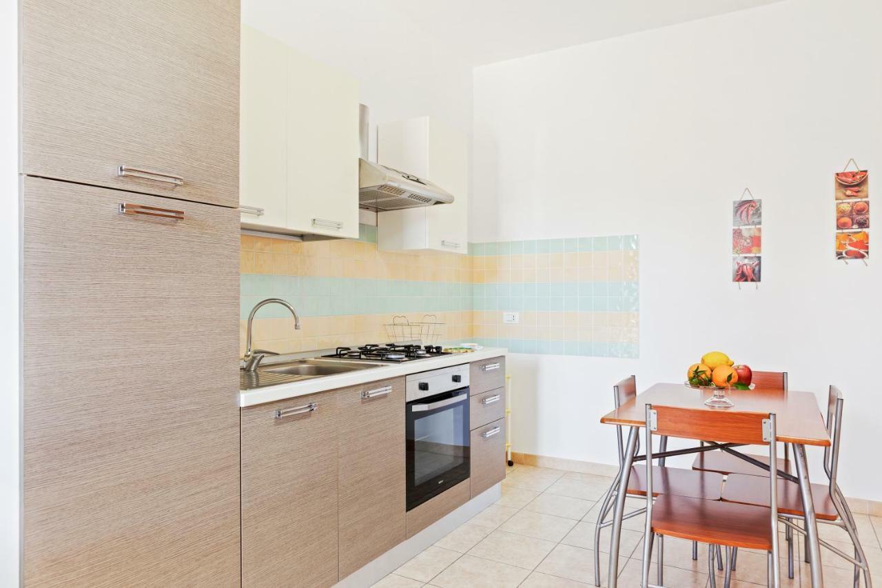 Focallo Seaside Holiday Flat Santa Maria Del Focallo Dış mekan fotoğraf